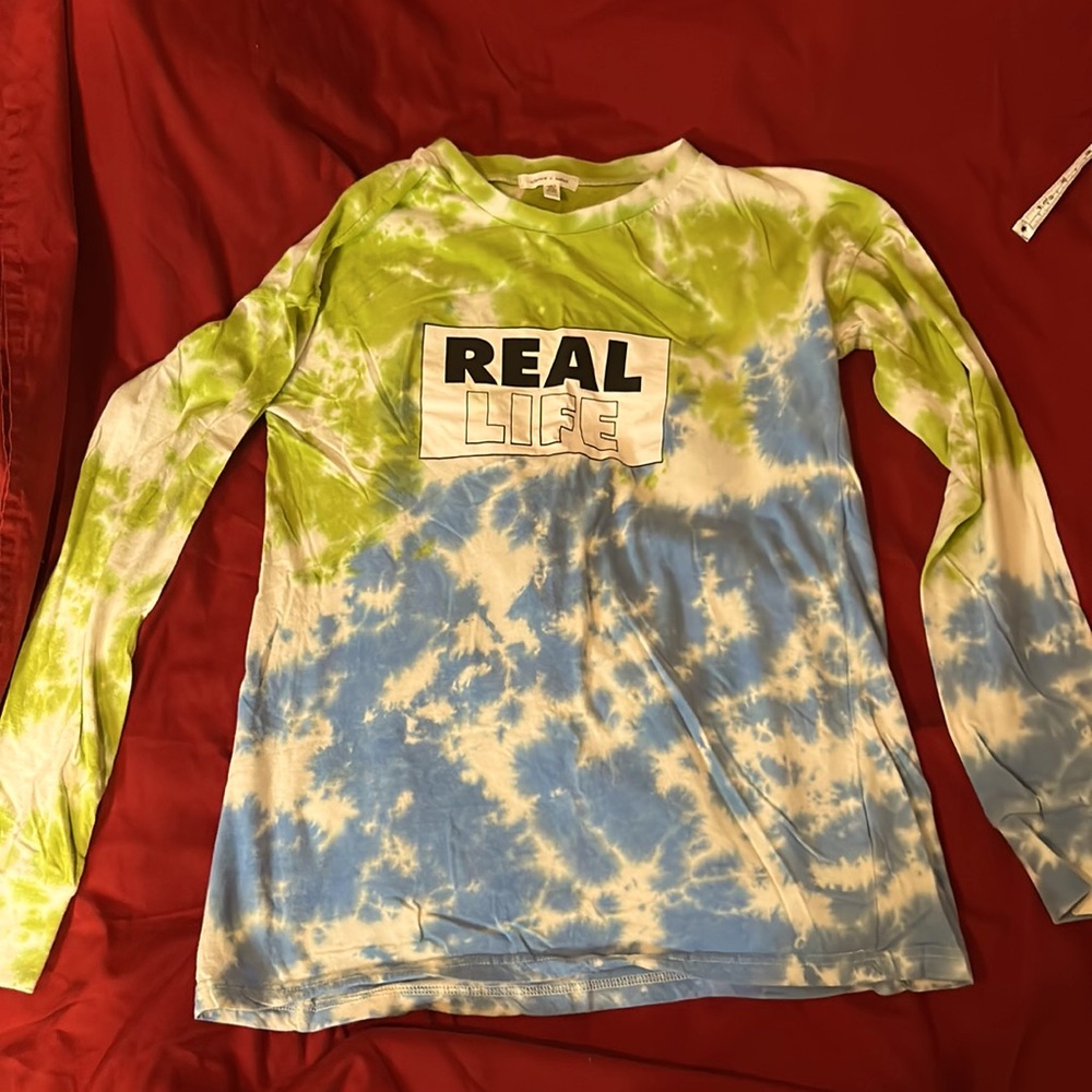 Tie-dye long sleeve shirt, super soft. Blue, green, white! Size med